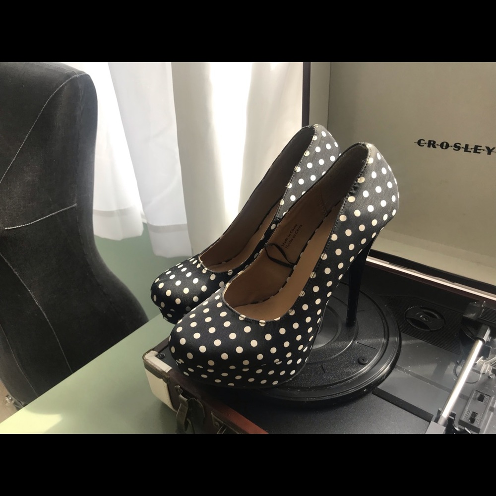 Polka Dot pump, heel, stilettos, shoes